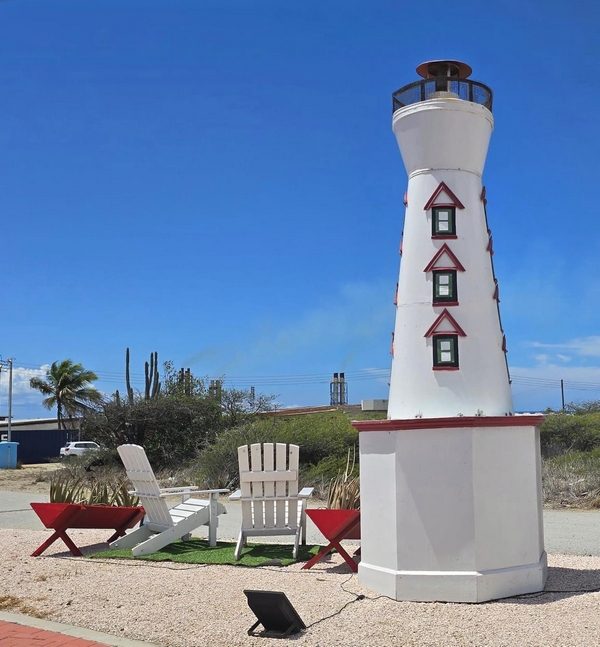Aruba street lighthouse